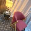 Fauteuil rose thumb 1
