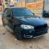 BMW X5 thumb 2