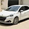 Peugeot 208 diesel à vendre. thumb 8