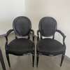 Chaises thumb 1