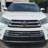 Toyota Highlander thumb 10