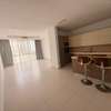 Apparemment 3 chambres à louer fan à côté l’école américaine thumb 1