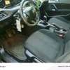 Peugeot 308 break diesel manuel climatisé thumb 2