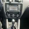 Volkswagen jetta thumb 5