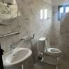 Immeuble neuf avec appartements luxueux a Thiès thumb 2