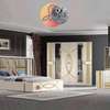 CHAMBRE A COUCHER ARMOIRE 6BATTANTS
6PIECES thumb 2