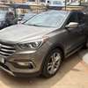Hyundai Santa Fe 2017 m8SUV gris métallisé spacieux thumb 0