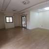 APPARTEMENT A LOUER A OUAKAM CORNICHE thumb 2