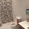 Appartement moderne marbre lumineux avec LED design thumb 6