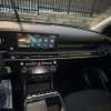 Voiture familiale 5 places intérieur noir spacieux thumb 1