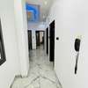 Appartement F2 Meublé à Louer au POINT E thumb 1