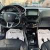 Peugeot 2008 thumb 4