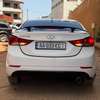 Hyundai Elantra thumb 2