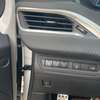 Peugeot 2008 2016 thumb 7