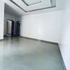Studio moderne aux Parcelles Assianies thumb 4