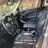 MINI Countryman 2011 thumb 2