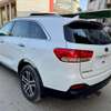Je vends ma kia sorento 2017 automatic essence AWD thumb 5