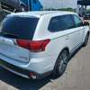 Mitsubishi Outlander 2017 thumb 2