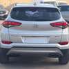 Hyundia Tucson thumb 5