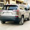 Jeep Cherokee thumb 3