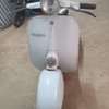 2 VESPA VINTAGE BLANC ET BLEU A RESTAURER thumb 3