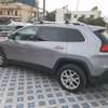 Jeep Cherokee thumb 7