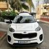 Kia Sportage blanc SUV spacieux et fiable thumb 9