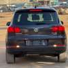 volsvagen tiguan thumb 14