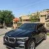 BMW X5 SUV noir automatique spacieux et puissant thumb 7