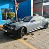 Chevrolet Camaro coupé sportif gris métallisé jantes noires thumb 1