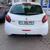 peugeot 208 thumb 1