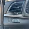 Hyundai Elantra 2017 automatique essence thumb 11