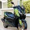 Xmax Version TECHMAX Pot AKRAPOVIC thumb 1