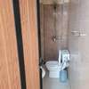 Chambre salle de bain à louer thumb 0