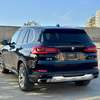 BMW 2019 thumb 10