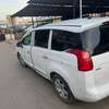 Peugeot 5008 manuel diesel thumb 1