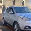 Hyundai ix35 thumb 4