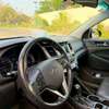 Hyundai tucson thumb 4
