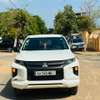 Mitsubishi L200 pick-up double cabine blanc thumb 3