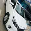 Kia carnivale 2017 thumb 12