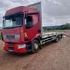 Renault camion 2012 thumb 1