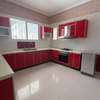 Villa de prestige R+2 aux Almadies thumb 7