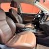 Kia sorento thumb 4
