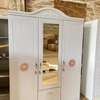 Armoire thumb 5