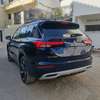 Mitsubishi Outlander SUV noir spacieux et sûr thumb 5