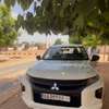Pick up Mitsubishi L200 thumb 1