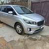 Kia Carnival 10 places thumb 0