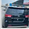 Kia Carnival luxe 9 places diesel 2017 thumb 12
