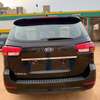 Kia karnival 2016 thumb 10