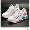 Chaussures homme et femme thumb 1